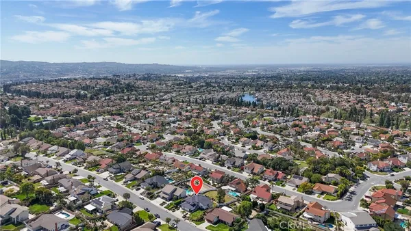 $1,579,000 | 5099 Vista Del Amigo, Yorba Linda, CA 92886