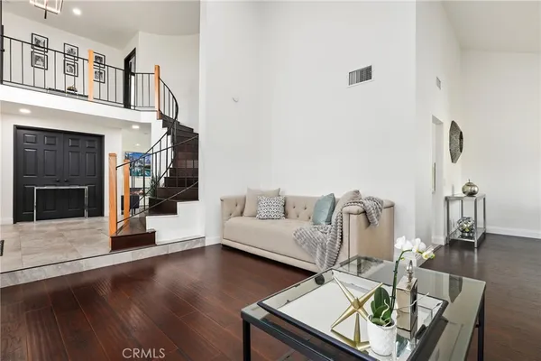 $1,579,000 | 5099 Vista Del Amigo, Yorba Linda, CA 92886