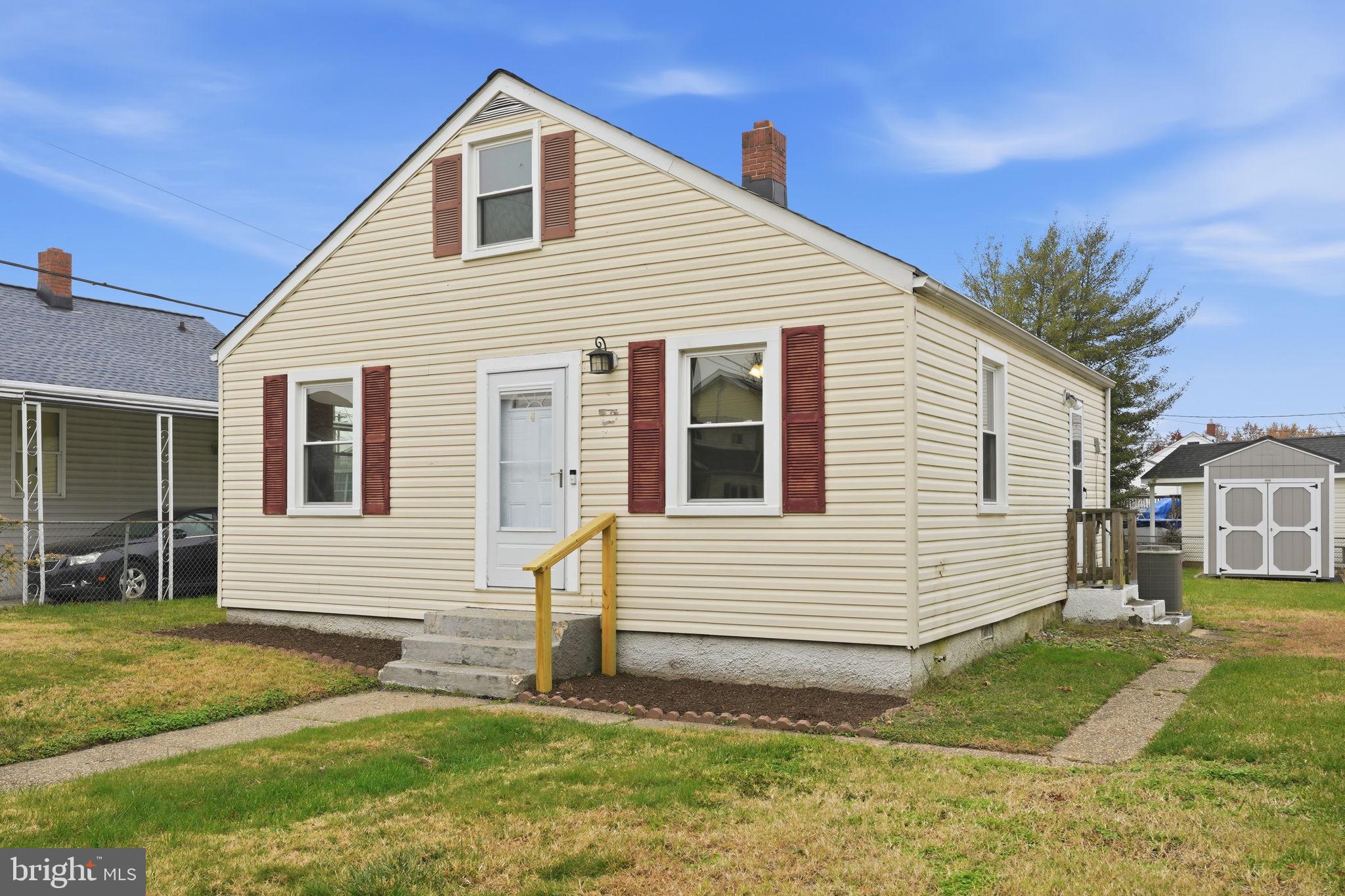 202 South Woodwell Road Baltimore, MD 21222 - Photo 2 of 24