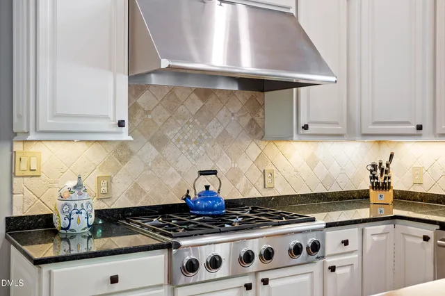 $1,500,000 | 905 Olde Thompson Creek Road, Apex, NC 27523