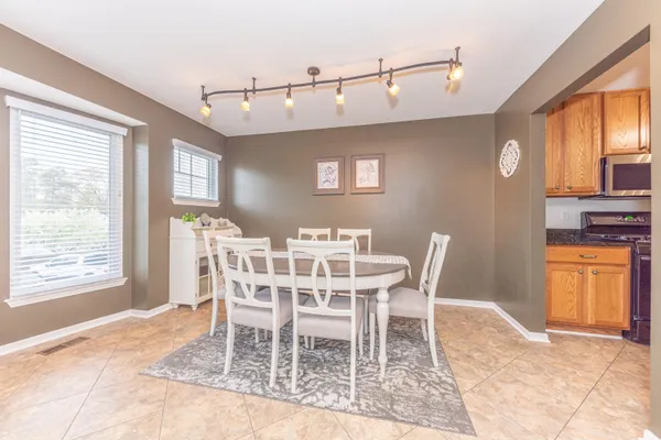 $329,000 | 215 Old Creek Drive, Saline, MI 48176