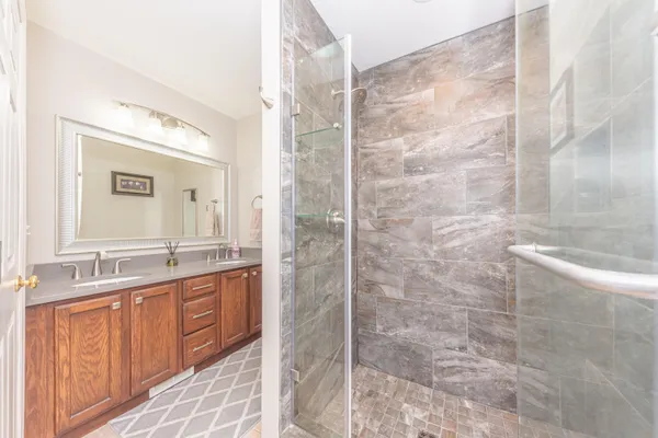 $329,000 | 215 Old Creek Drive, Saline, MI 48176