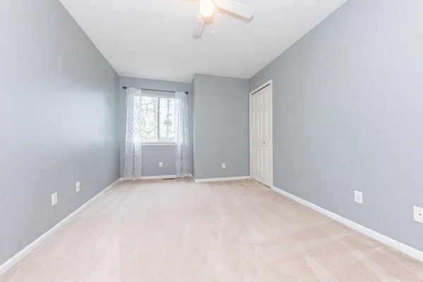 $329,000 | 215 Old Creek Drive, Saline, MI 48176