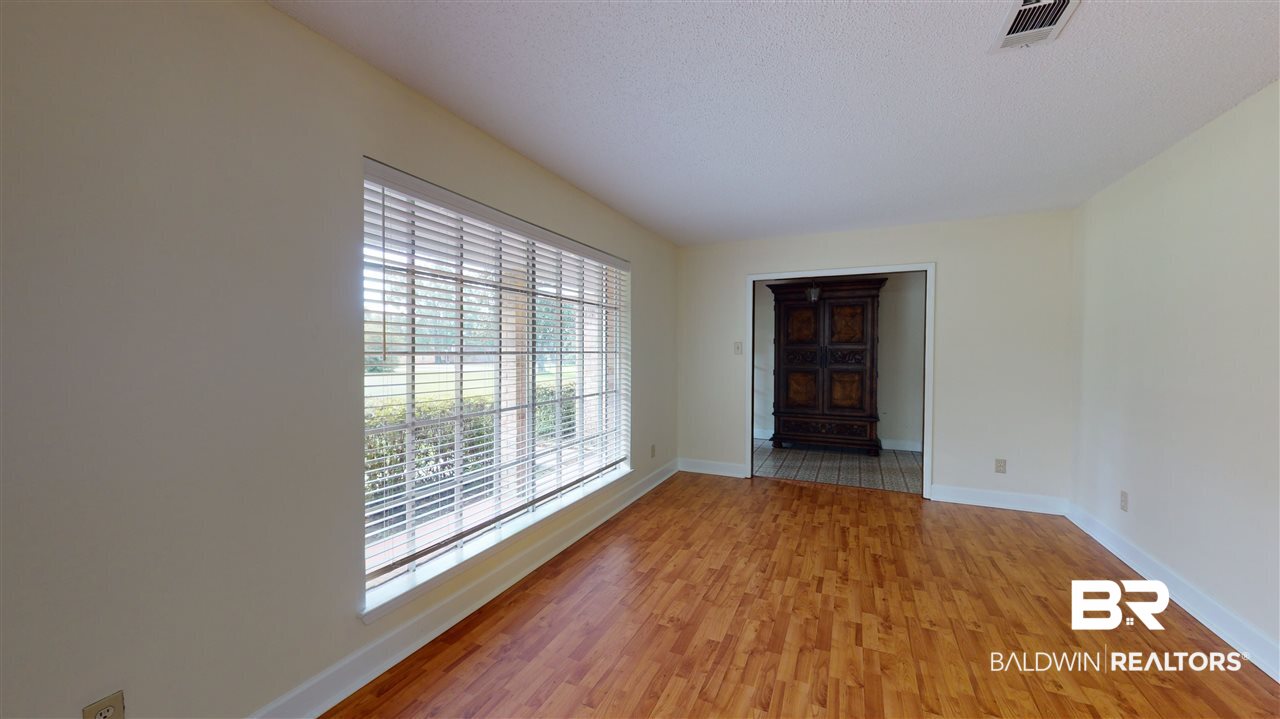 4400 Hoffman Road Mobile, AL 36619 - Photo 3 of 24