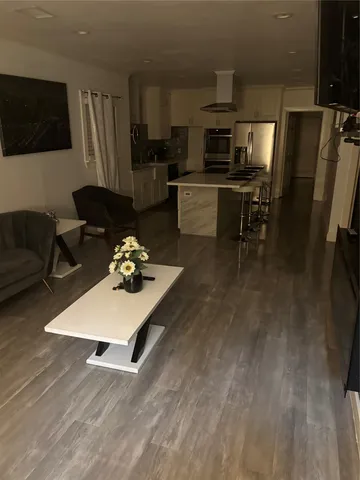 $3,975 | 3021 Gray Street, Houston, TX 77004