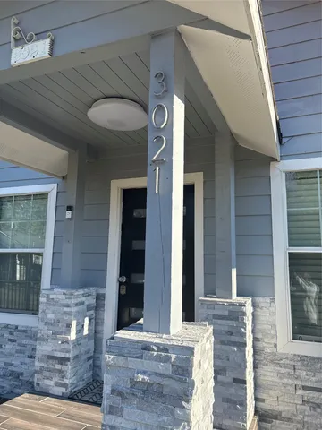 $3,975 | 3021 Gray Street, Houston, TX 77004