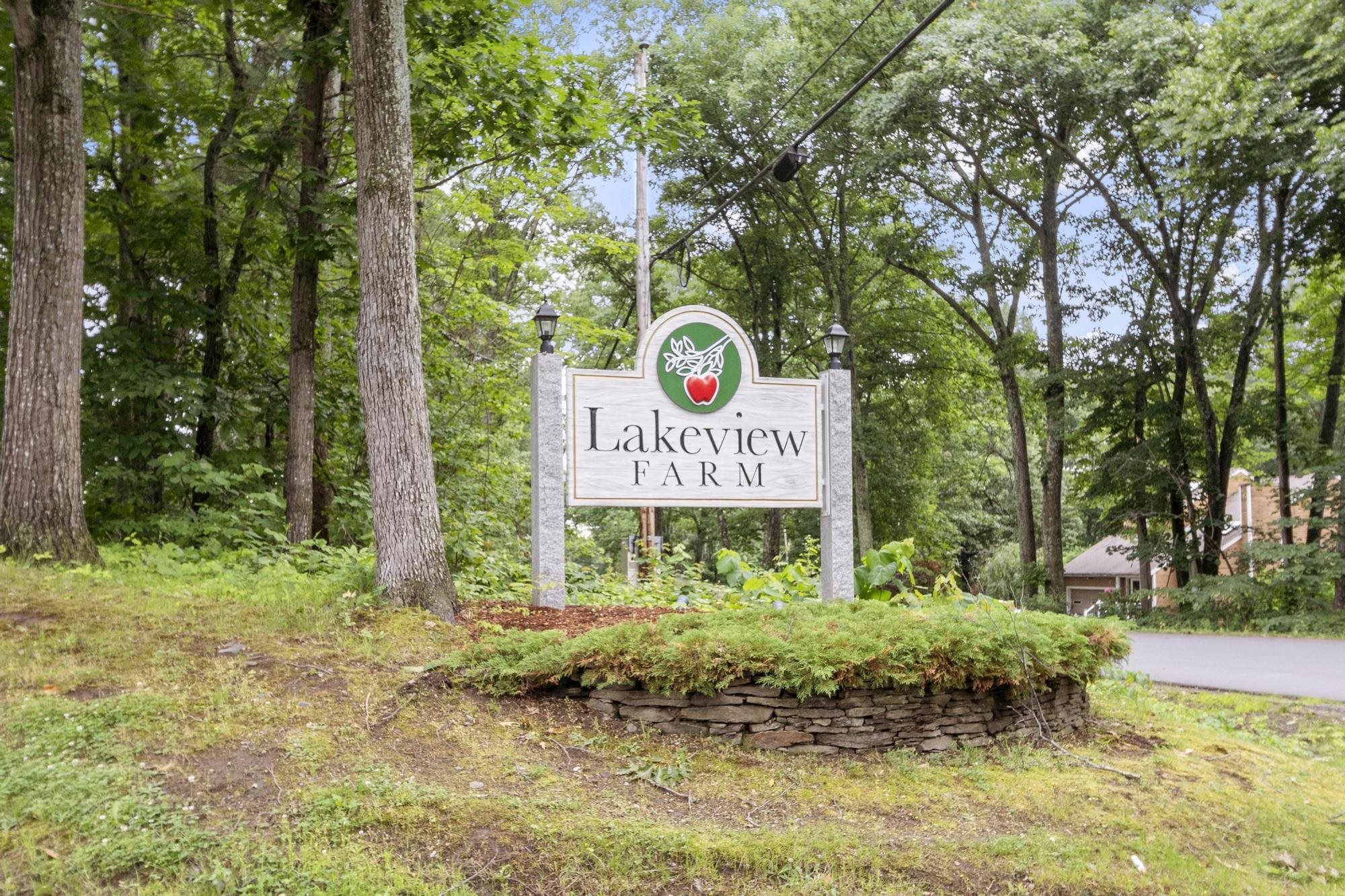 18 Harvest Road Windham, NH 03087 - Photo 11 of 45