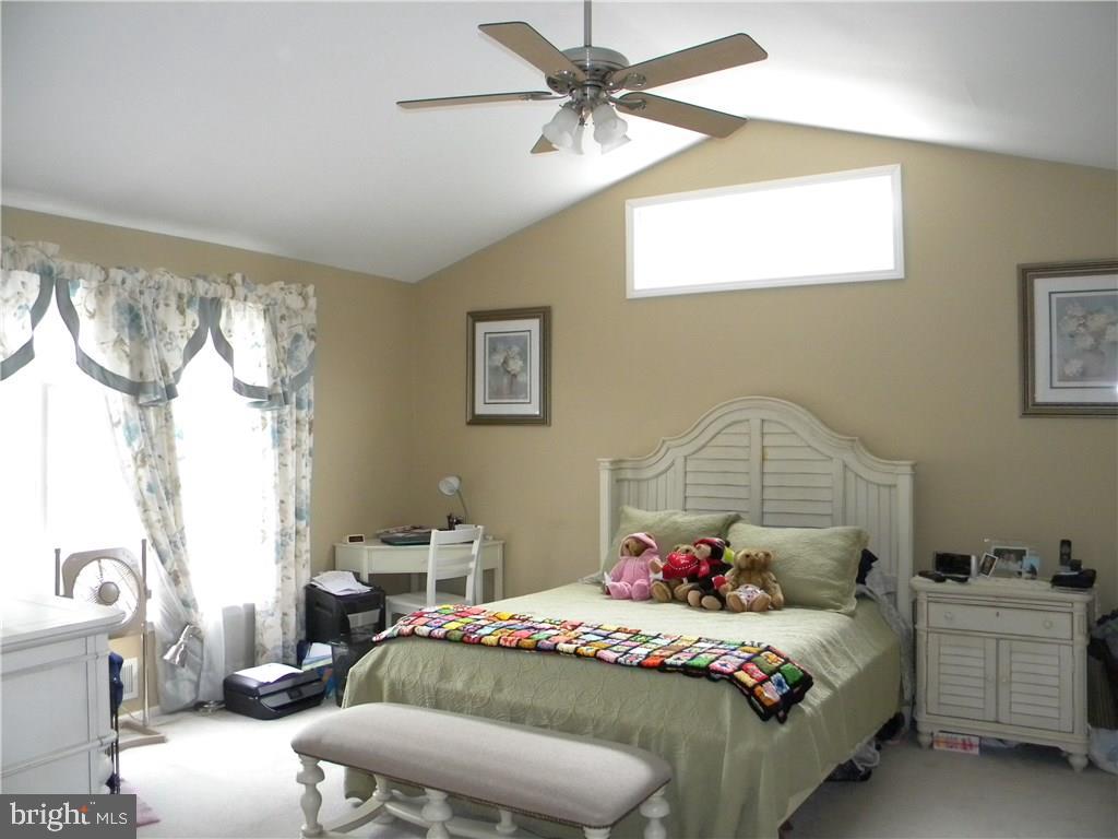 112 Dolphin Road Manahawkin, NJ 08050 - Photo 19 of 28