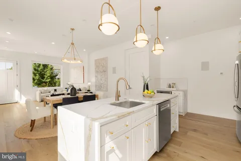 $694,900 | 1528 Oates Street Northeast, Unit 1, Washington, DC 20002