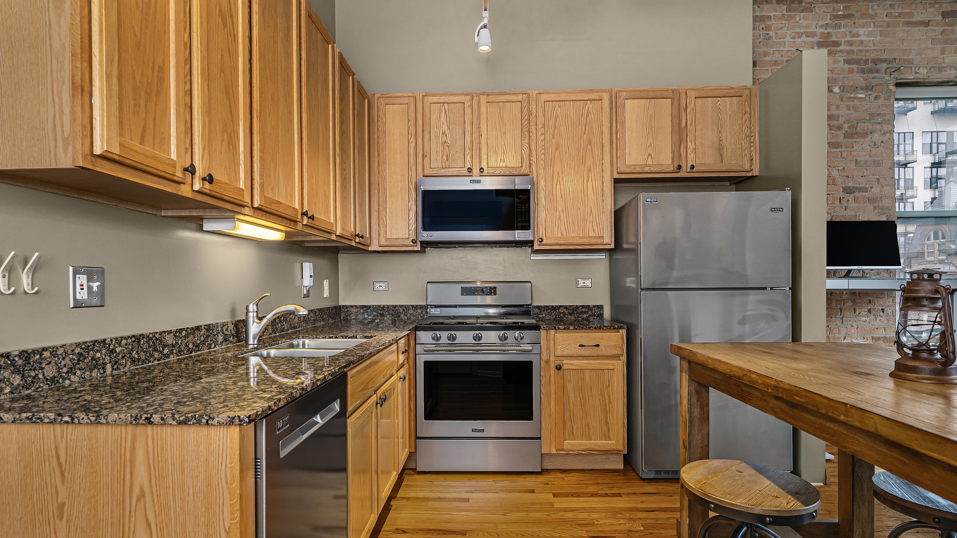 2001 South Calumet Avenue, Unit 311 Chicago, IL 60616 - Photo 10 of 16