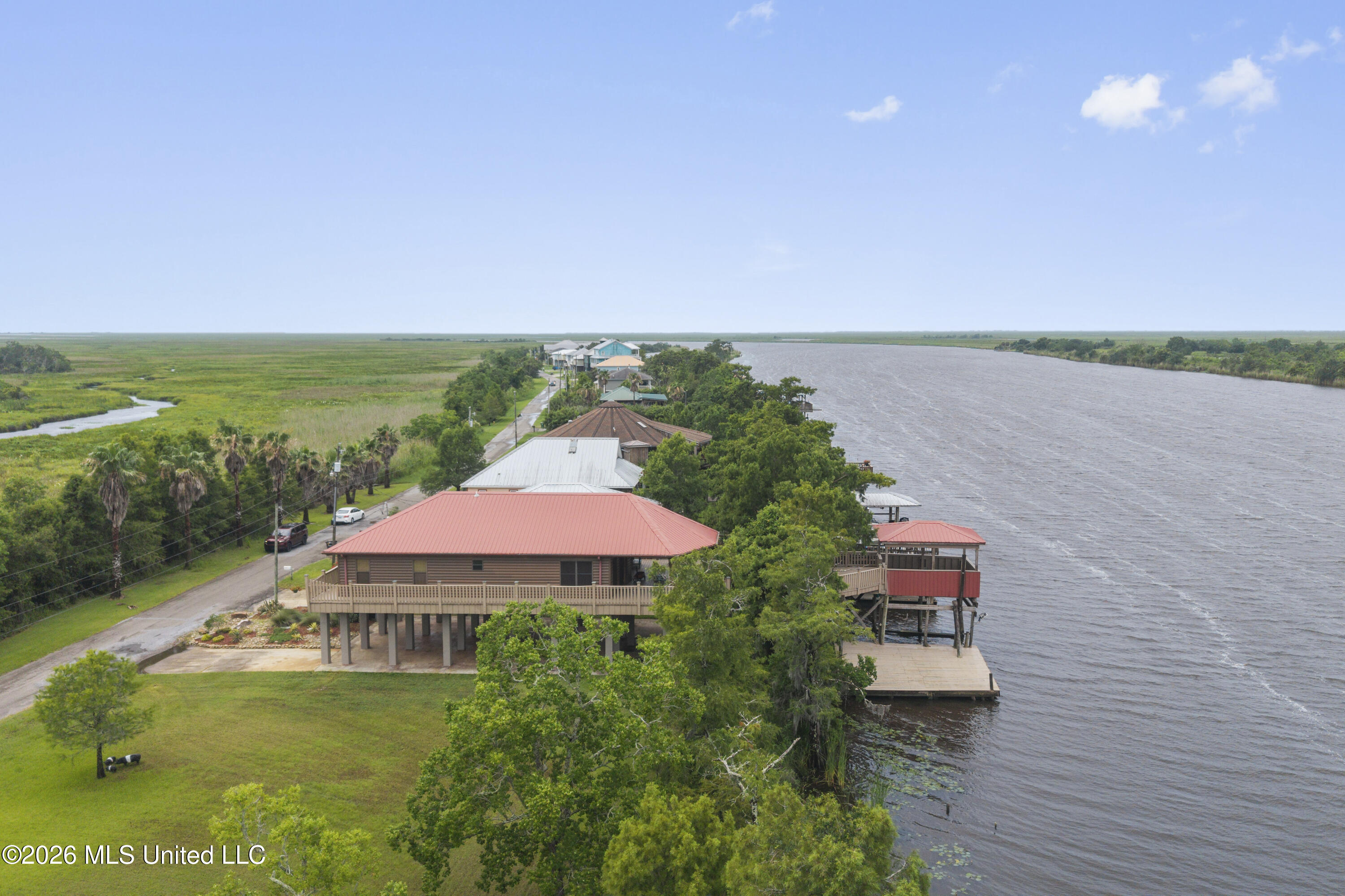 4205 Riverside Drive Pearlington, MS 39572 - Photo 10 of 72 00009