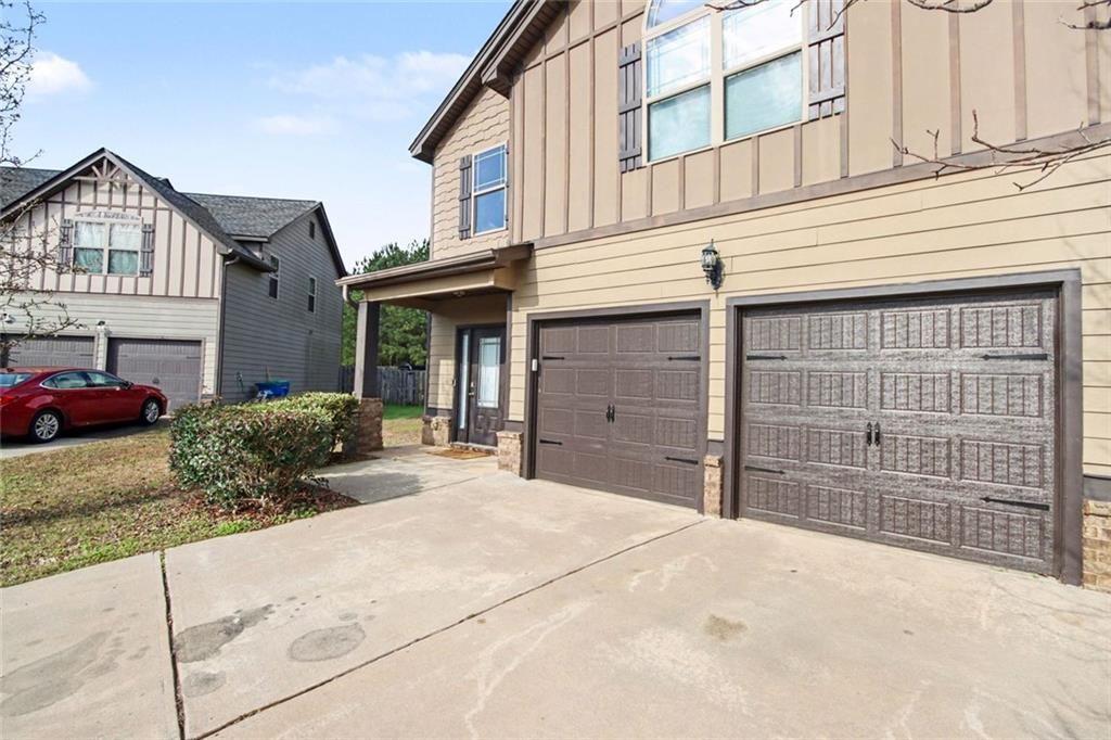 767 Effendi Place Fairburn, GA 30213 - Photo 2 of 35