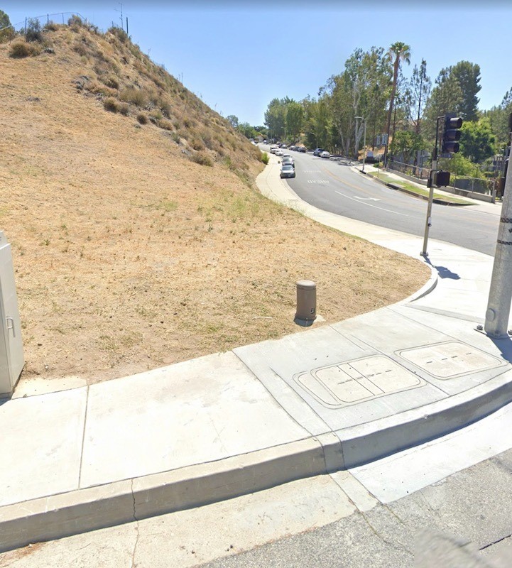 0 Seco Saugus, CA 91350 - Photo 1 of 9 a view of a terrace