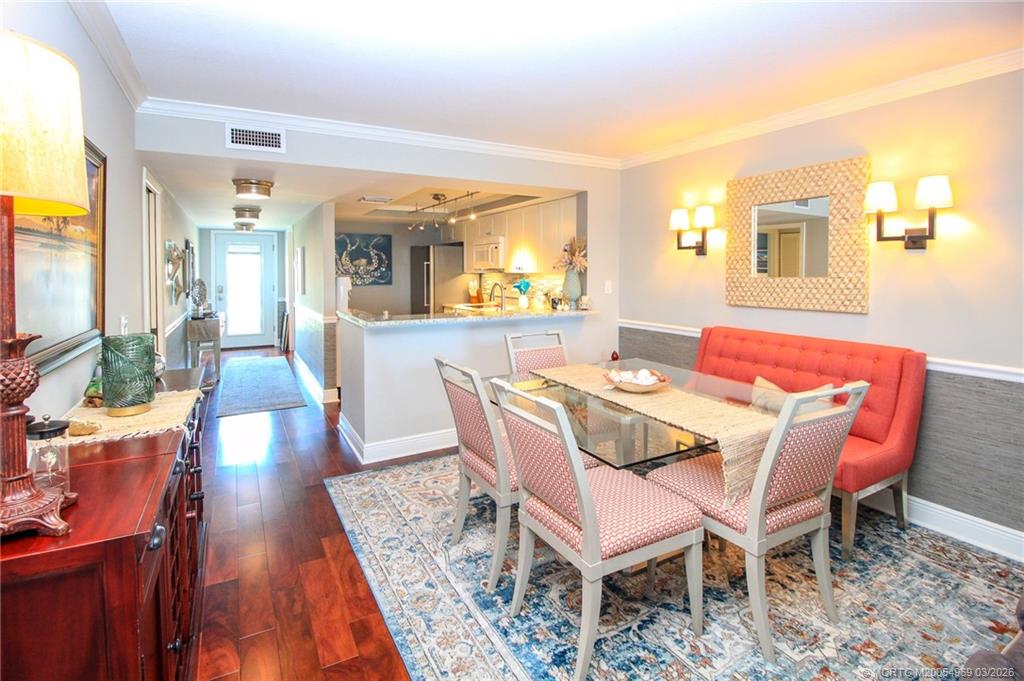 20 Northeast Plantation Road, Unit 204 Jensen Beach, FL 34957 - Photo 9 of 32