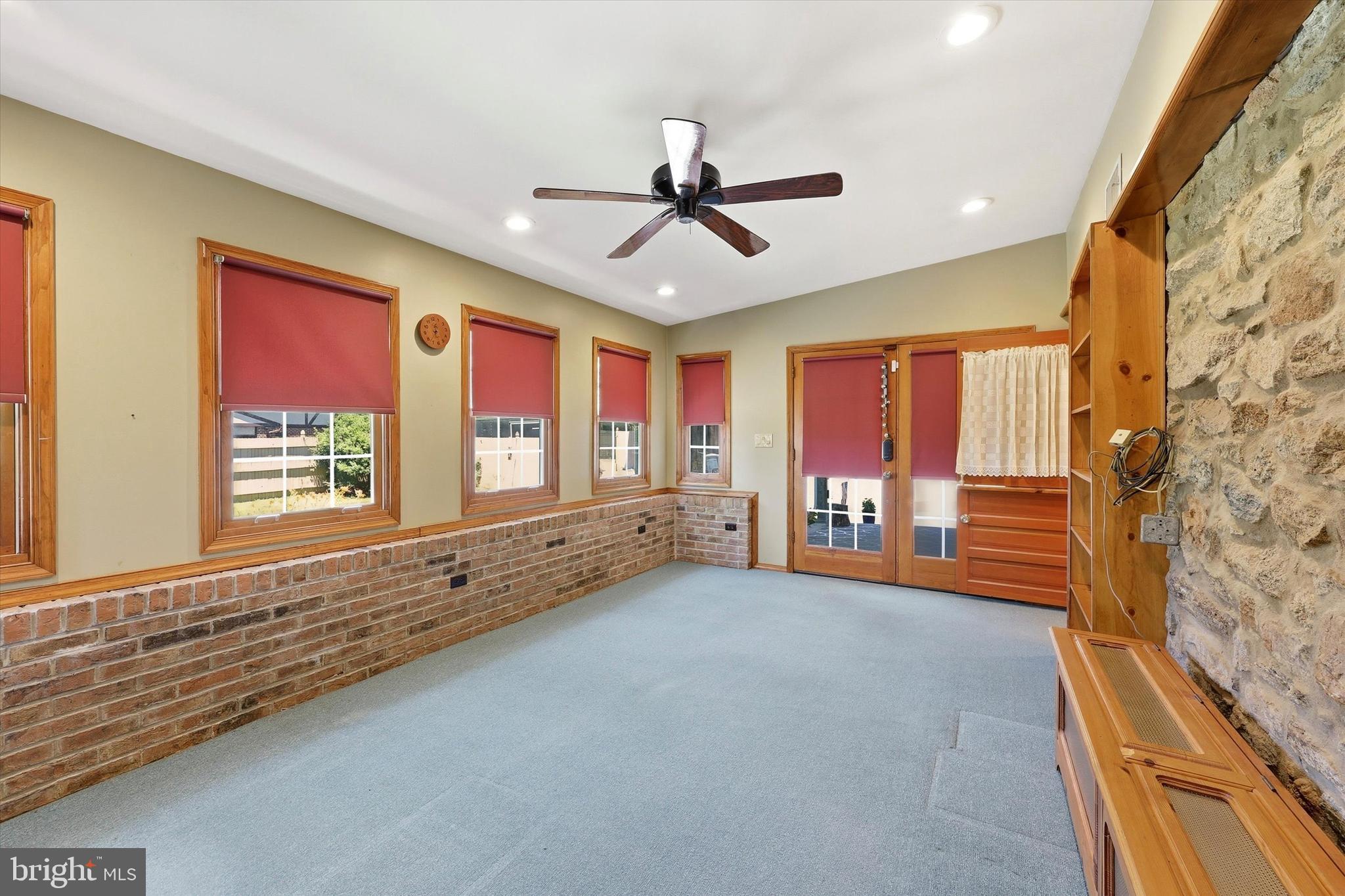 1437 Byberry Road Huntingdon Valley, PA 19006 - Photo 15 of 63
