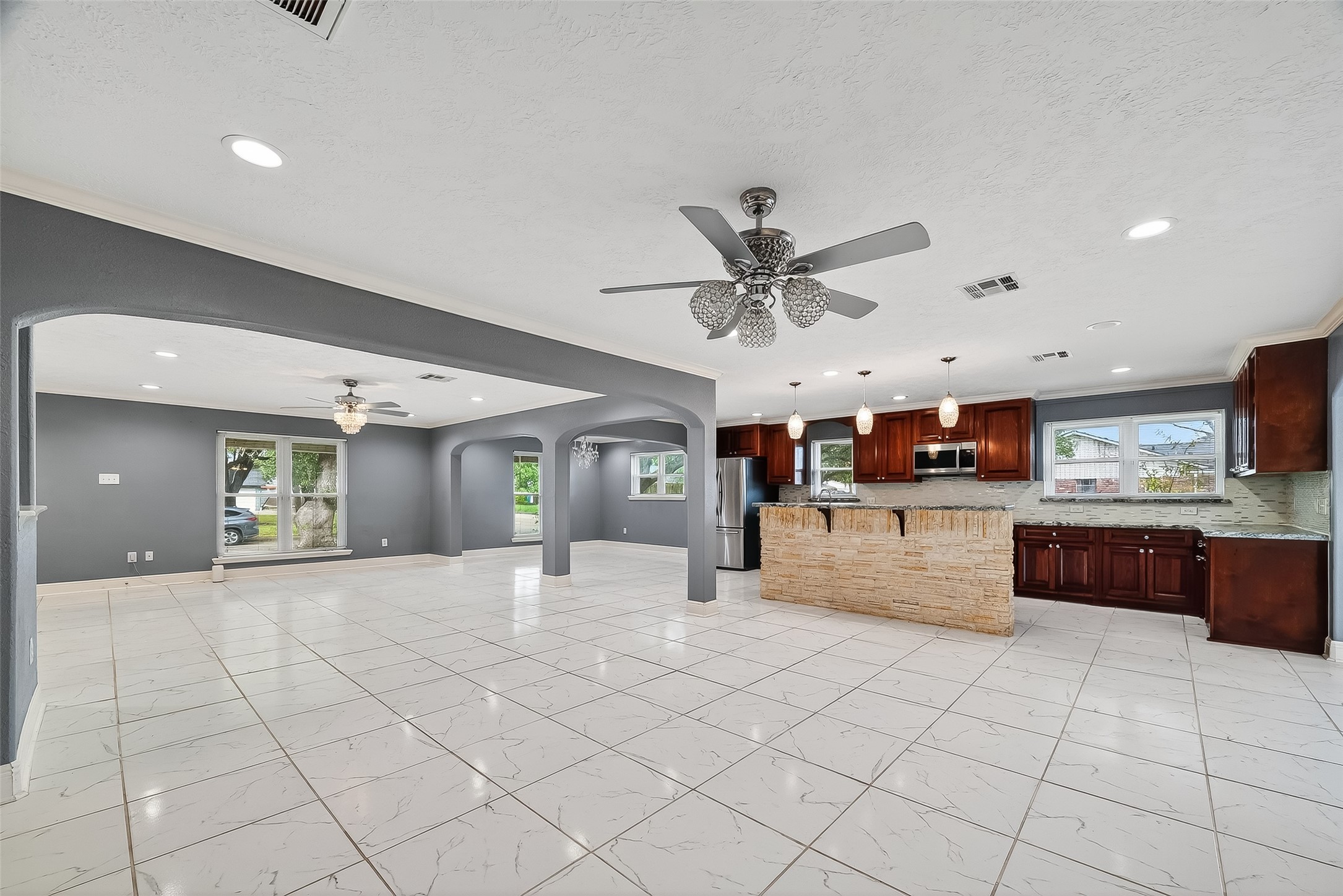 4901 Burning Tree Drive Baytown, TX 77521 - Photo 12 of 47