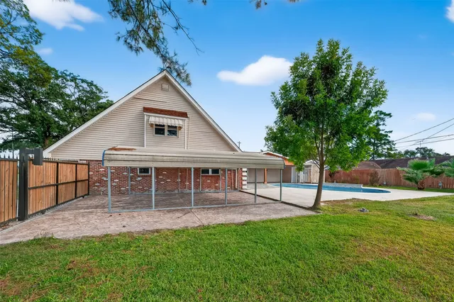 $3,800 | 4901 Burning Tree Drive, Baytown, TX 77521