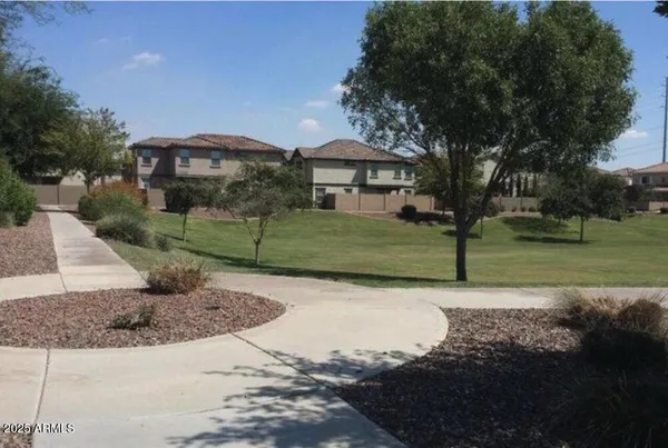 $2,100 | 481 North Citrus Lane, Gilbert, AZ 85234