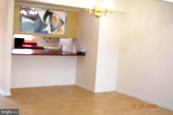 $2,200 | 6174 Strasburg Drive, Centreville, VA 20121