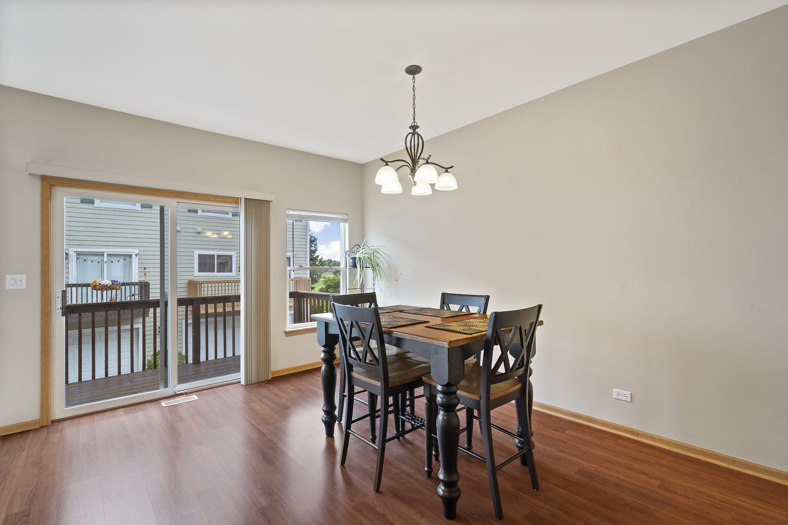 2432 Courtyard Circle, Unit 2 Aurora, IL 60506 - Photo 9 of 19