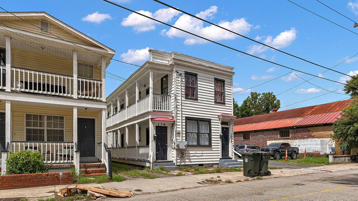 138 Line Street, Unit B Charleston, SC 29403 - Photo 2 of 2 20260902144155503648000000-o