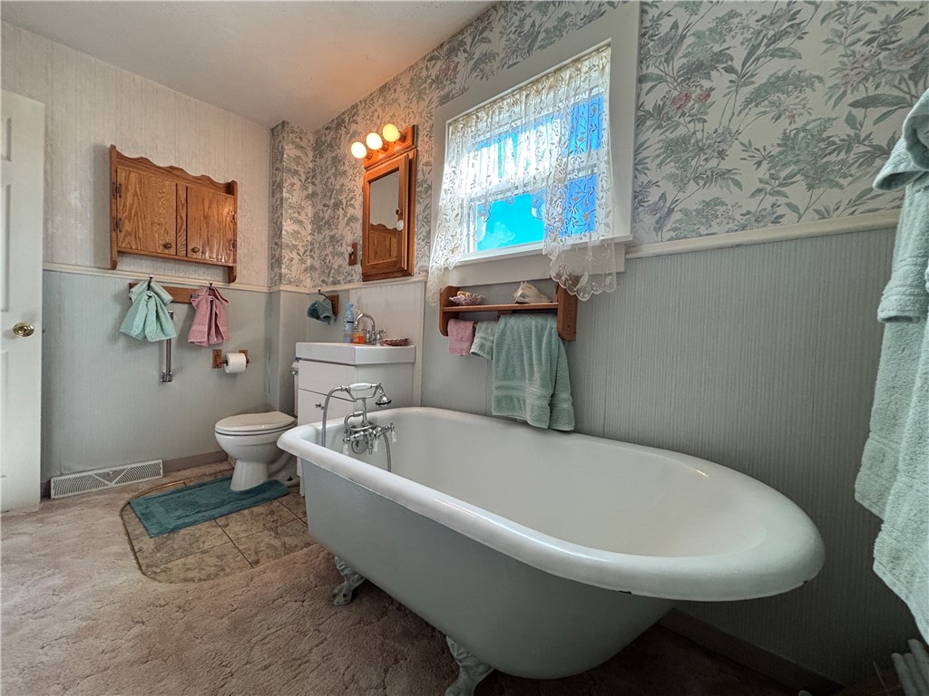 22 Hemlock Avenue Kane, PA 16735 - Photo 28 of 42