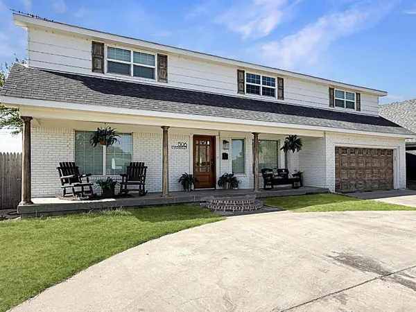 $385,000 | 1306 Evergreen Street, Borger, TX 79007