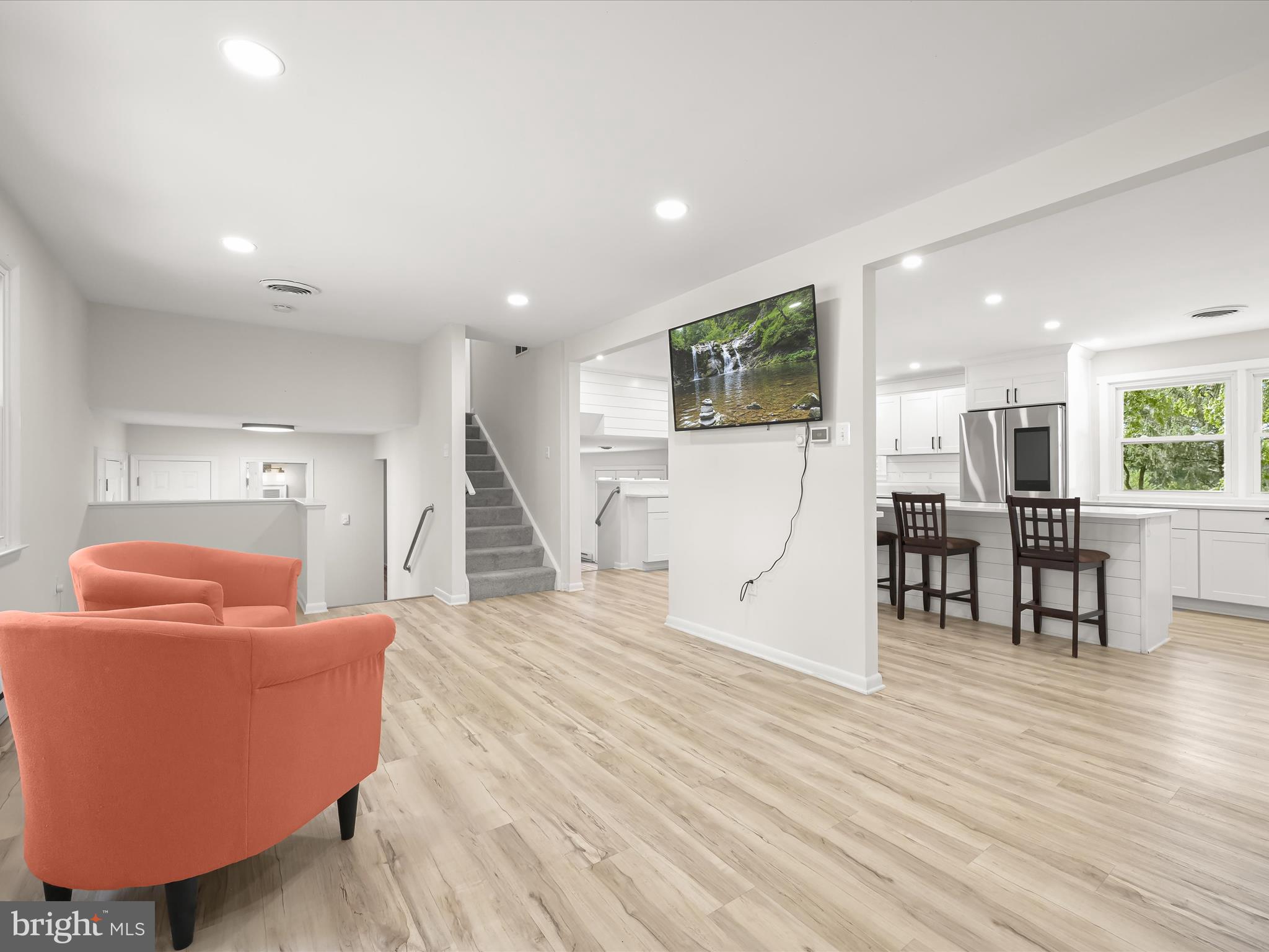 10216 Fountain School Road Union Bridge, MD 21791 - Photo 21 of 125 Living Room/Dining Room