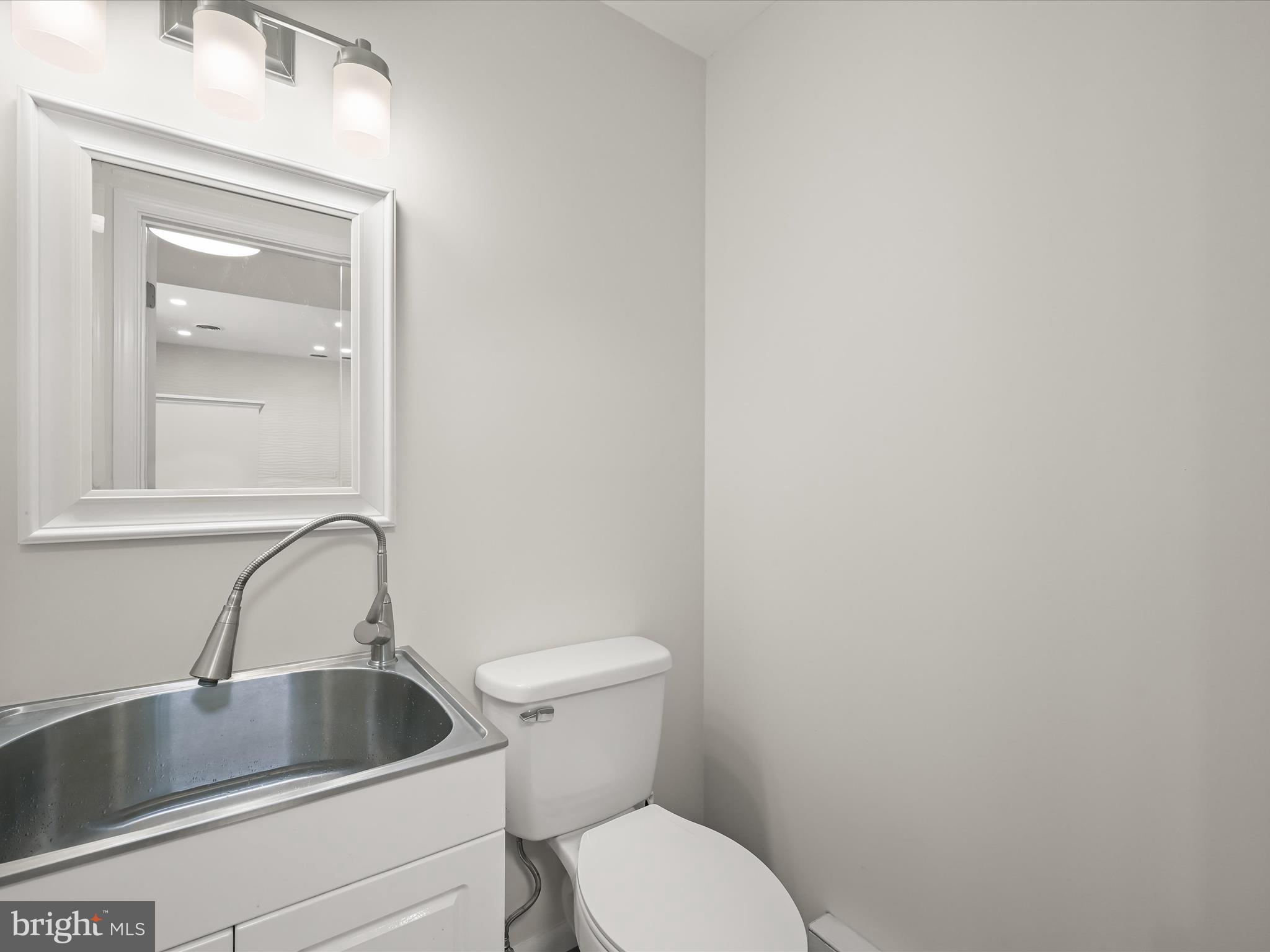 10216 Fountain School Road Union Bridge, MD 21791 - Photo 25 of 125 Main Level Powder Room