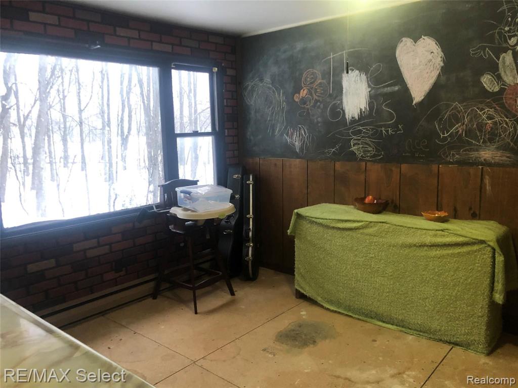 12273 North Genesee Road Clio, MI 48420 - Photo 6 of 19