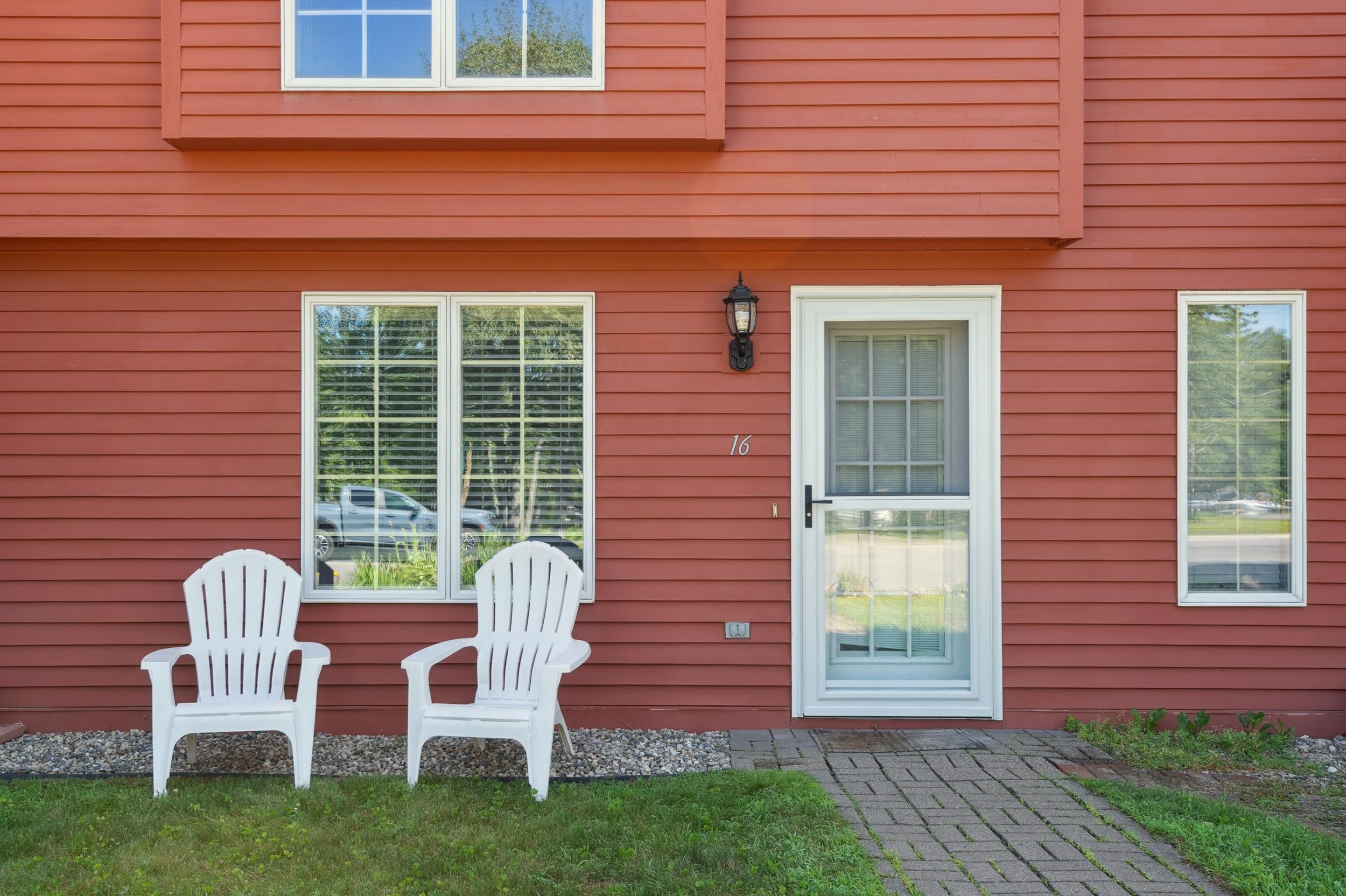33 Jefferson Road, Unit 16 Freedom, NH 03836 - Photo 4 of 43