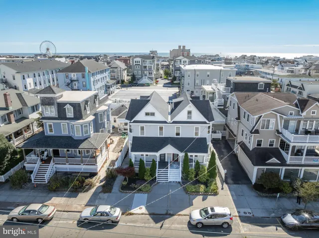 a picture of houses with outdoor space