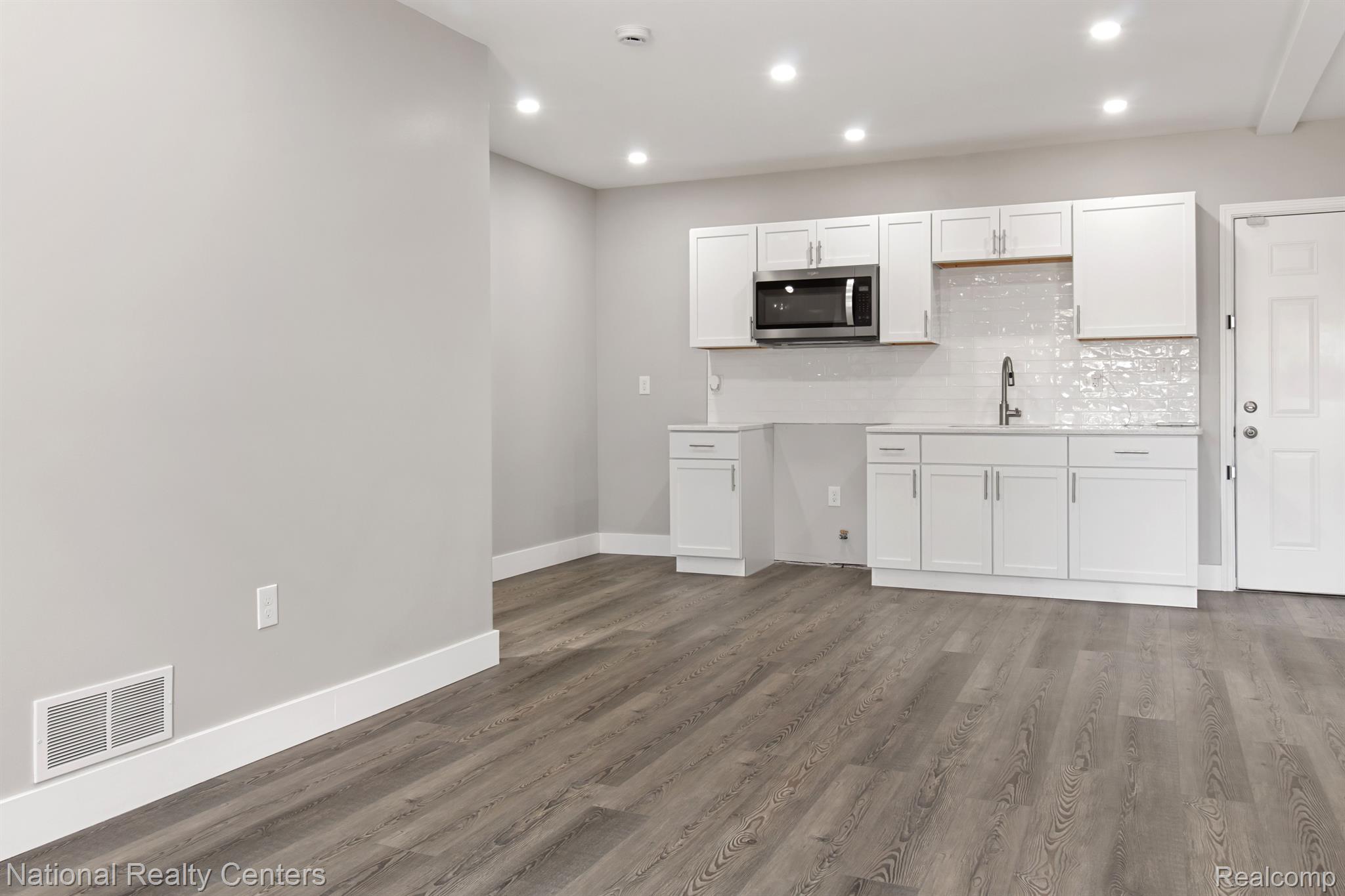 7331 Scotten Street Detroit, MI 48204 - Photo 6 of 36 Gallery Image 6