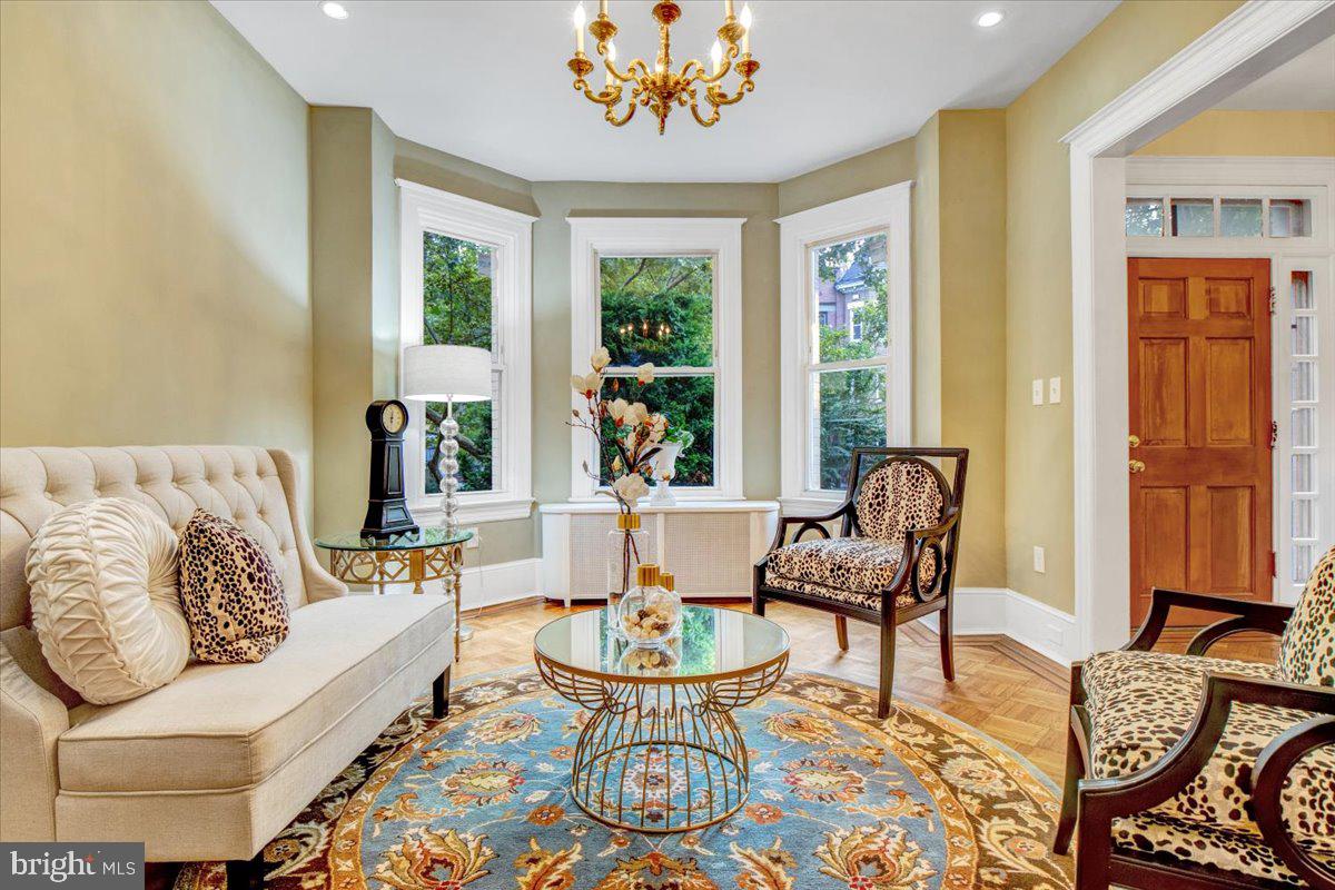 1133 Columbia Road Northwest Washington, DC 20009 - Photo 6 of 57 Bowed front windows