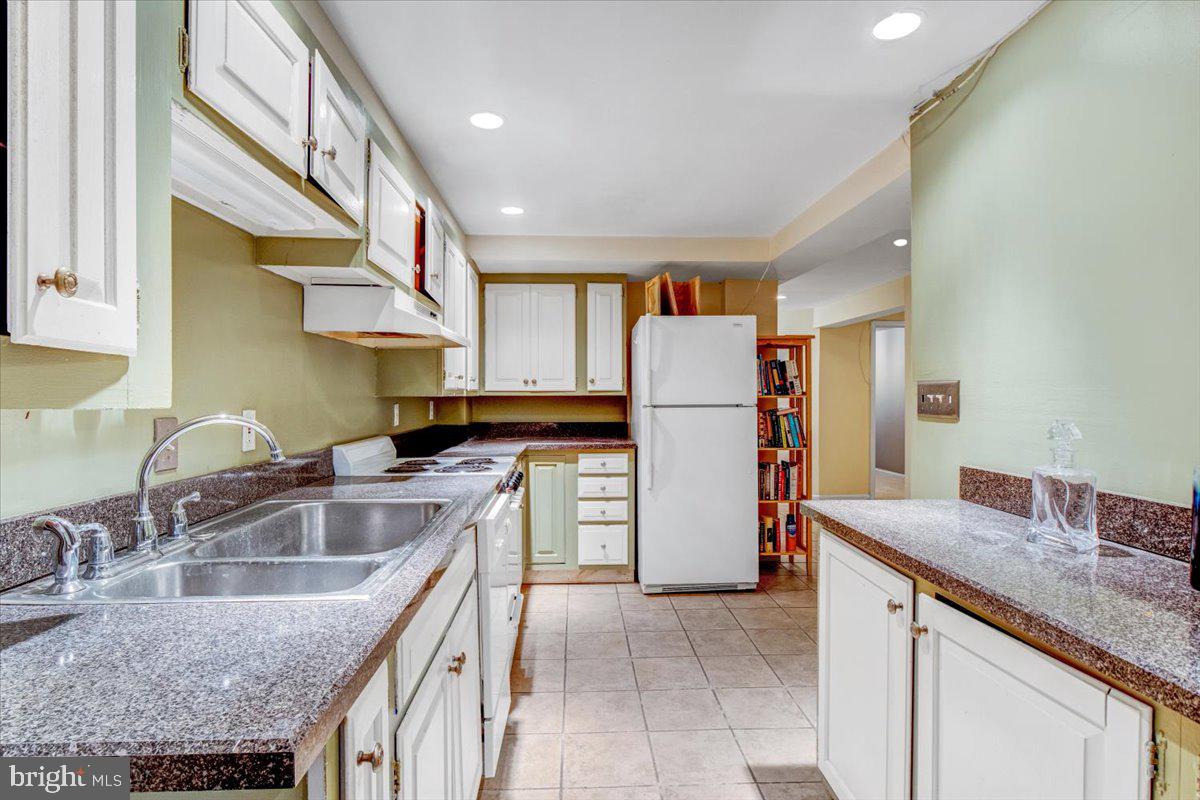 1133 Columbia Road Northwest Washington, DC 20009 - Photo 51 of 57 in-law suite kitchen
