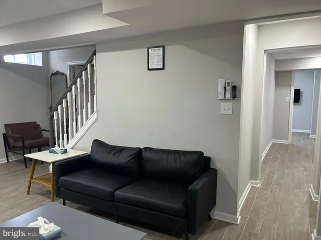 $1,800 | 6604 Oak Street, Cheverly, MD 20785