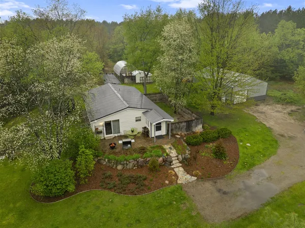 $250,000 | 11774 Healy Lake Road, Bear Lake, MI 49614
