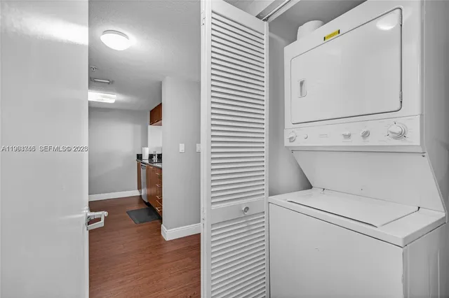 $3,250 | 1800 North Bayshore Drive, Unit 3406, Miami, FL 33132