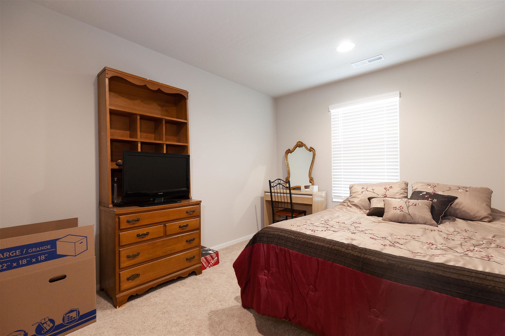 10017 West Richland Road Cheney, WA 99004 - Photo 11 of 24 Gallery Image 11