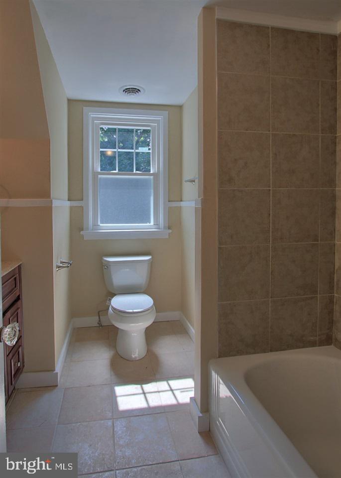 2323 Rudy Road Harrisburg, PA 17104 - Photo 14 of 22 Gallery Image 14