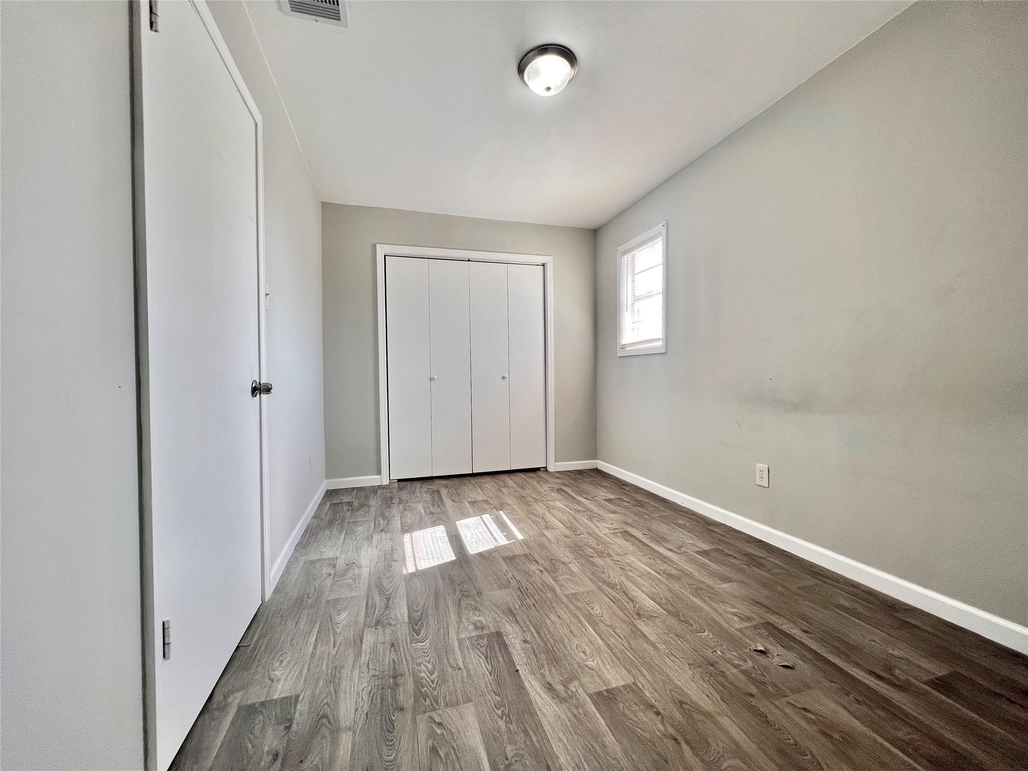 928 John Alber Road, Unit C Houston, TX 77076 - Photo 6 of 10 Gallery Image 6