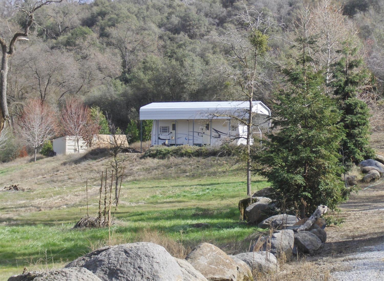 50246 Greenhill Road Squaw Valley, CA 93675 - Photo 4 of 11 Gallery Image 4