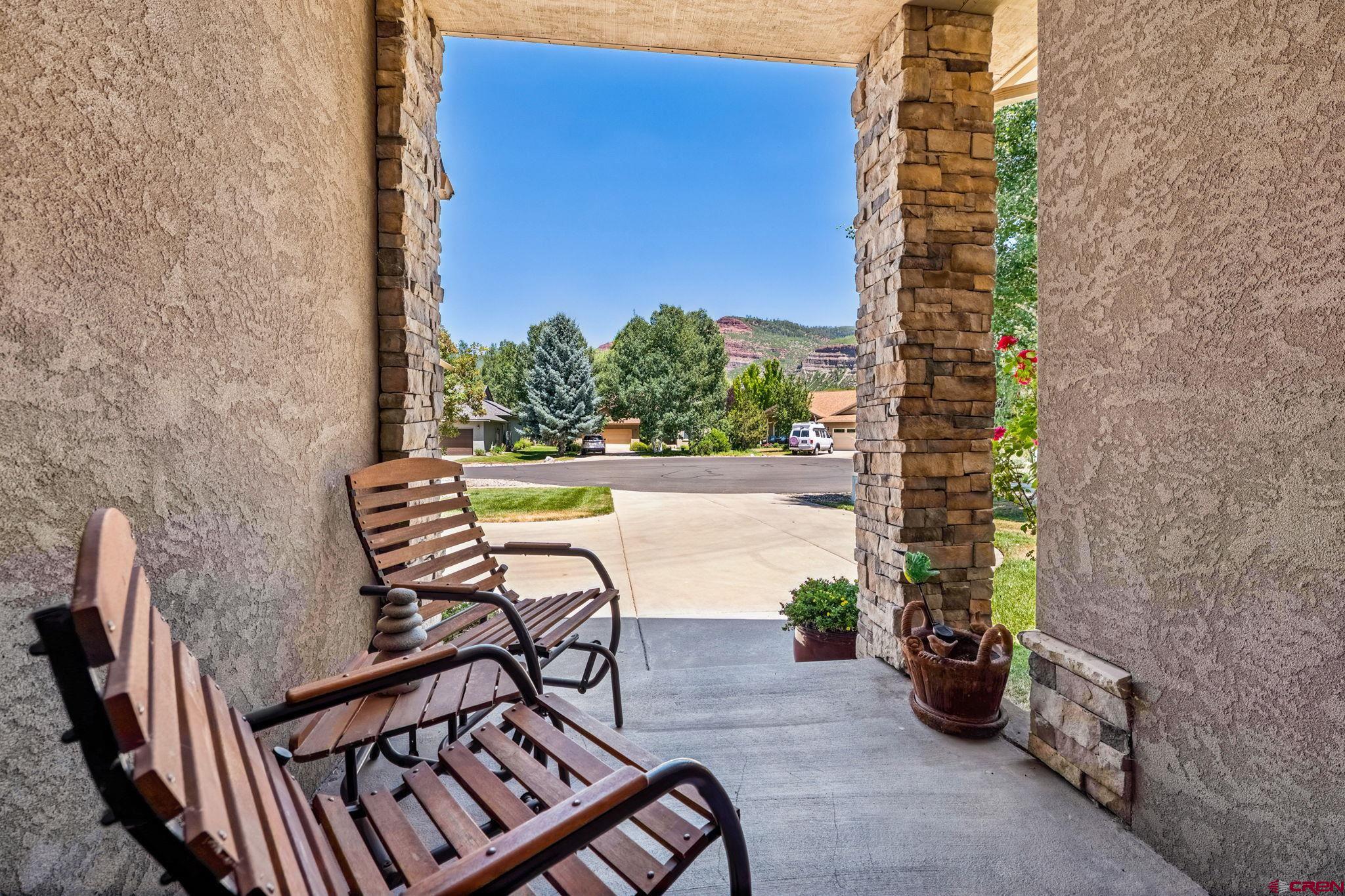 40 Peach Tree Place Durango, CO 81301 - Photo 3 of 45