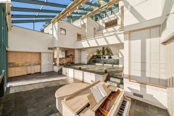 $1,995,000 | 319 Tappan Terrace, Orinda, CA 94563