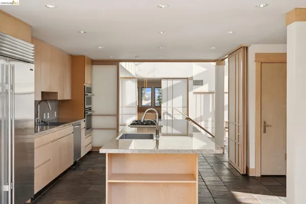 $1,995,000 | 319 Tappan Terrace, Orinda, CA 94563