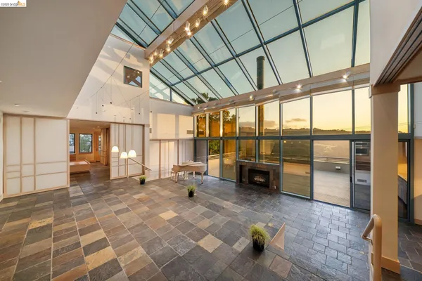 $1,995,000 | 319 Tappan Terrace, Orinda, CA 94563