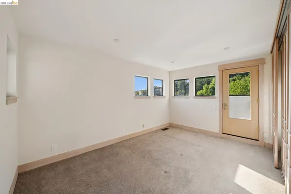 $1,995,000 | 319 Tappan Terrace, Orinda, CA 94563