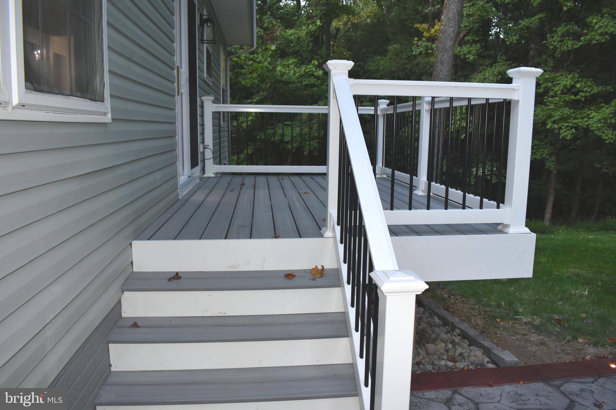 9397 Inaugural Drive King George, VA 22485 - Photo 33 of 37 Maintenance Free Deck