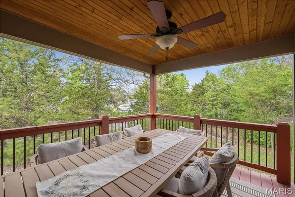 $439,900 | 316 Spring Day Court, Lake St. Louis, MO 63367