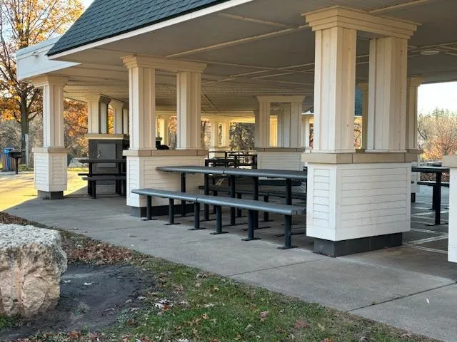 $105,000 | Xxxx Larpenteur Avenue East, St. Paul, MN 55117